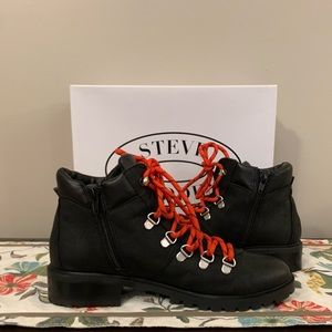 Steve Madden Boots